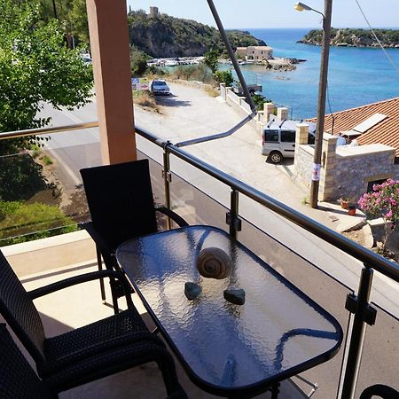 Sea And Sun Apartments 304 Ιδιωτικό Διαμέρισμα การ์ดามมีลี ภายนอก รูปภาพ